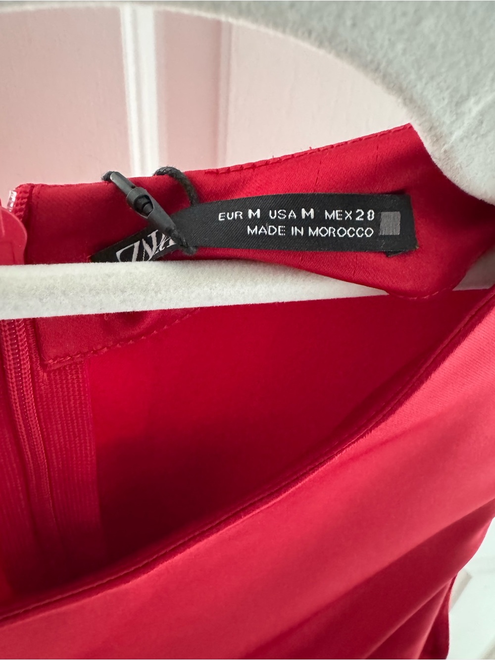 NWT Zara Satin Elegant Red Sleeveless Drape Midi Dress - Picture 4 of 9